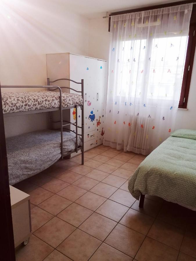Appartamento Viserba Mare/Fiera Rimini Exteriör bild
