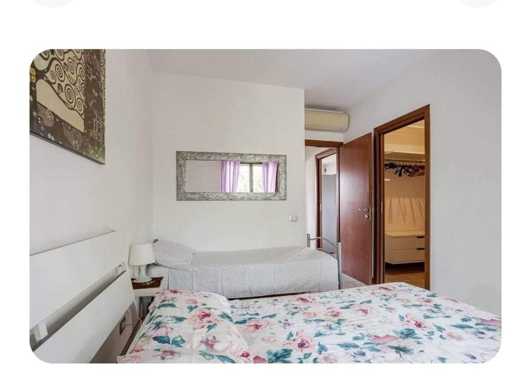 Appartamento Viserba Mare/Fiera Rimini Exteriör bild