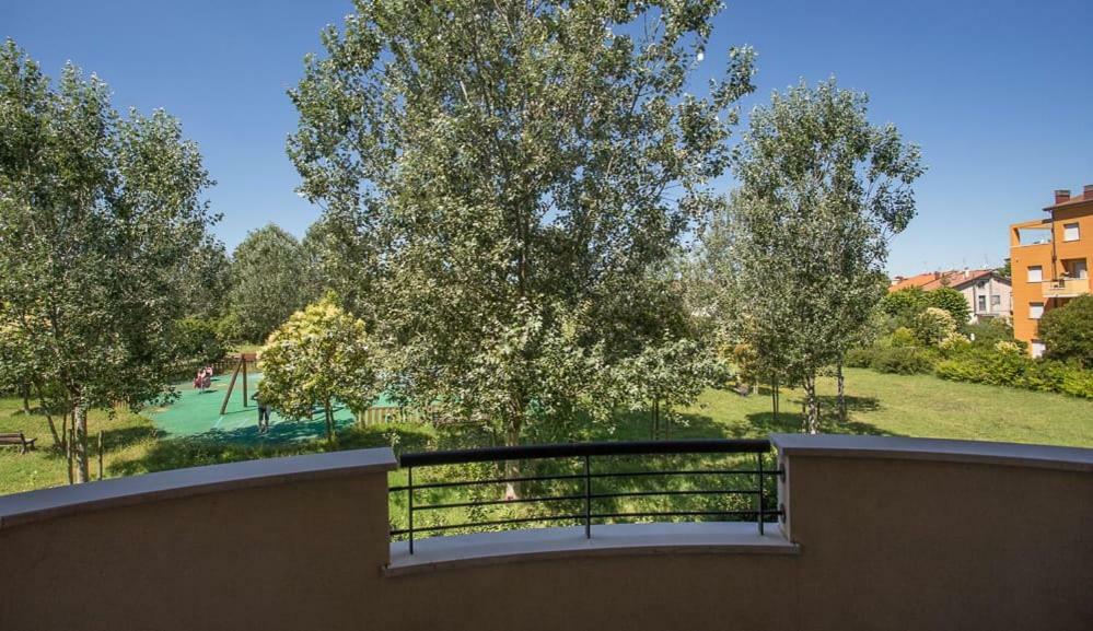 Appartamento Viserba Mare/Fiera Rimini Exteriör bild